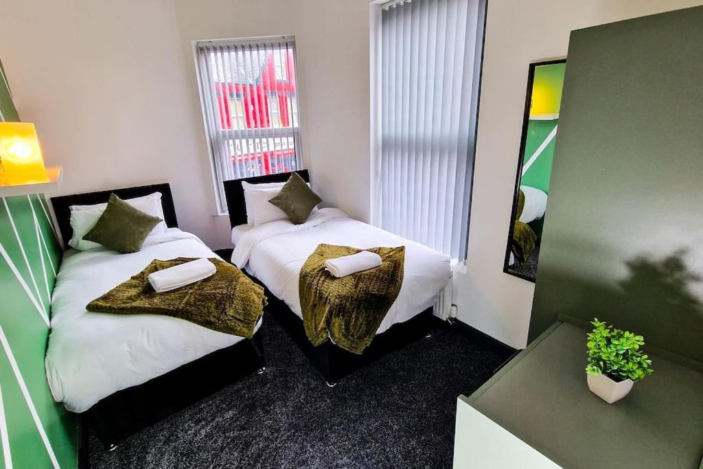 Beautiful Flat On Breck Road Daire Liverpool Dış mekan fotoğraf